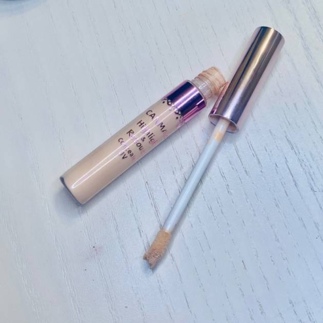 キャンメイクのハイライト&リタッチコンシーラー UV