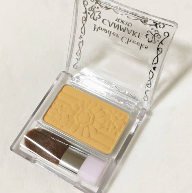 キャンメイク/パウダーチークス PW40ミモザイエロー 税込605円(公式サイトより)