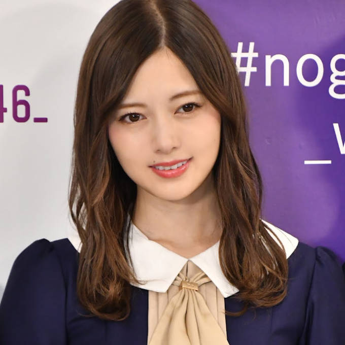 白石麻衣、「私が好きな色」な推しリップカラーを紹介