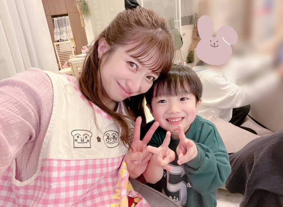 辻希美、三男が“モリモリ食べてくれた”コストコ購入品を使った夕飯公開「ご馳走様」メイン画像
