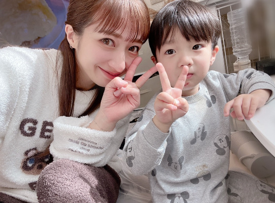 辻希美、三男とまったりSHOT公開＆親子で“久しぶり”五右衛門ランチ報告「美味しゅうございました」メイン画像