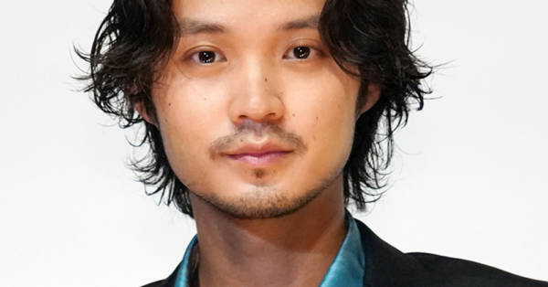 磯村勇斗 泉澤祐希 サイン入りポラロイド 磯村勇斗 泉澤祐希 サイン入りポラロイド - メルカリ