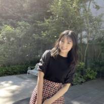 道重さゆみ、“とっても新鮮”チェック柄コーデを公開し反響「美しいなぁ」「うっとり」