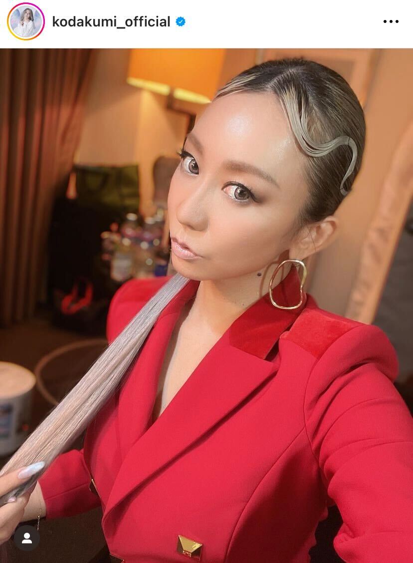 FNS歌謡祭の“裏側”！倖田來未、美麗衣装のオフショットに絶賛の声「めっちゃ、スゲー」「最高です」メイン画像