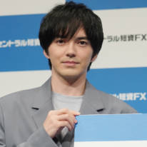 林遣都、妻・大島優子との子育てに笑顔「楽しくやらせて頂いております」