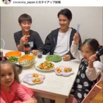 土屋アンナ、4人の子供たちと豪華ディナーを堪能！次男の誕生日会SHOTに「美男美女」「皆可愛すぎ」と反響