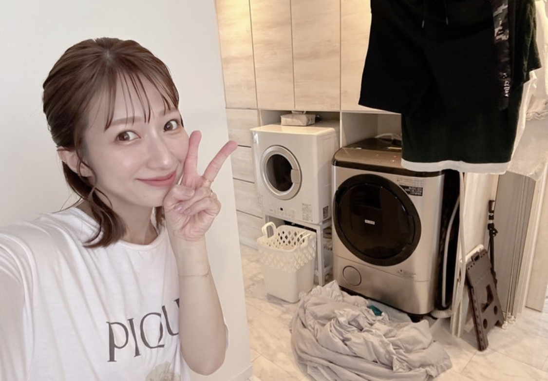 「洗濯機大渋滞!!」辻希美、溜まった洋服や布団を晴れの日に大量洗濯「ぜーんぶ洗いたくて…」メイン画像