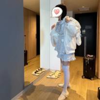 「思春期真っ只中」hitomi、長女が15歳に！念願の“親子ユニバ”も報告「娘よりはしゃいでいた私」