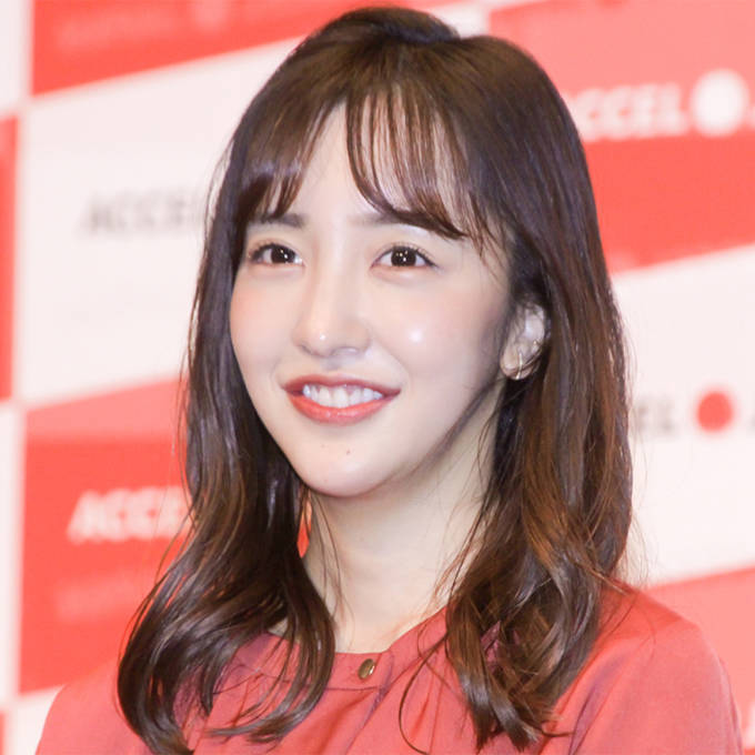 板野友美、“いい色になった”眉ブリーチ剤を紹介「すごい使いやすい」