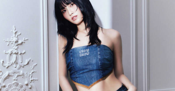 TWICE・MOMO、引き締まった美ウエストを披露！パリ撮影でクール