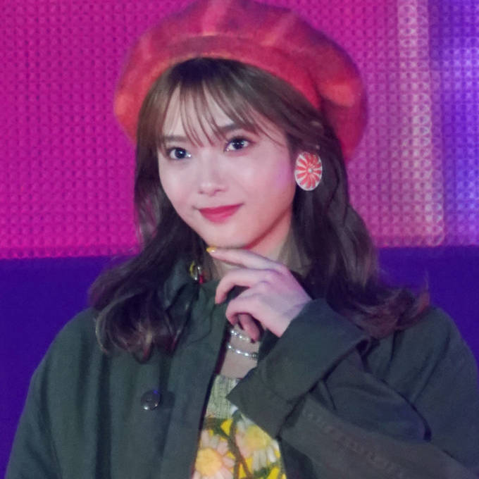 顔面国宝の極み」櫻坂46守屋麗奈、ユニバライブのオフSHOTにファン