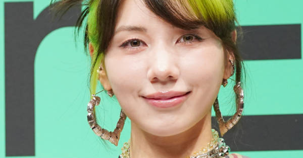 GUCCI ケーブル編みニット帽 M グリーン、ゴールド、ピンク　仲里依紗着用 画像・写真 | 仲里依紗、クリスマスも仕事予定「魂は原宿にいます