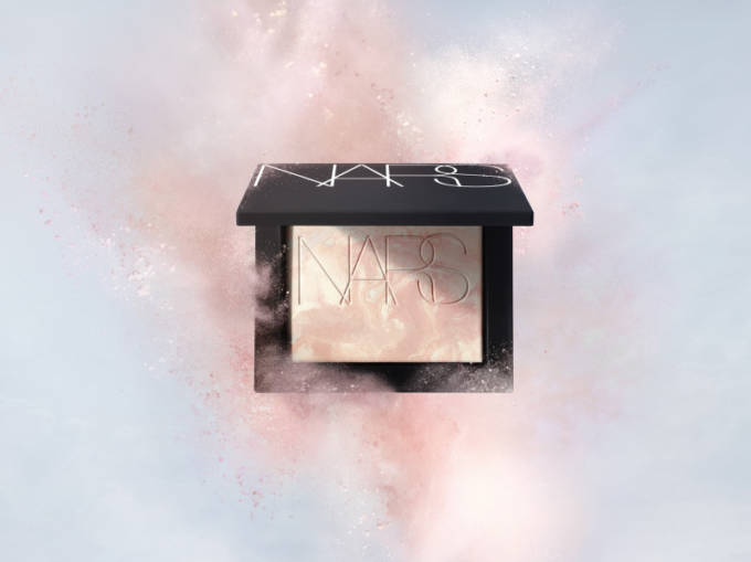 NARS、「ライトリフレクティング プリズマティックパウダー」新シェードが数量限定で登場！