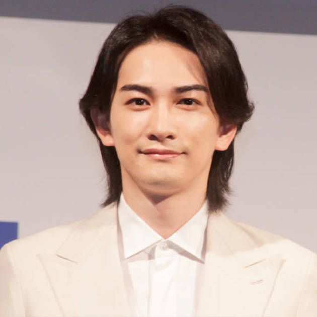 町田啓太、話題のNetflix作品『グラスハート』『10DANCE』チャレンジングな役を経てさらなる飛躍へサムネイル画像!