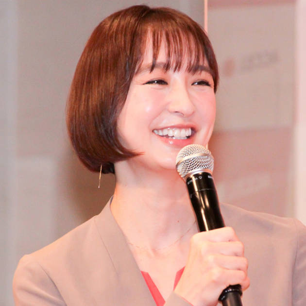 篠田麻里子「焼けにくくて」旅行にも持参！お気に入りの日焼け止めクリームを紹介サムネイル画像!