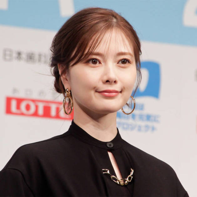 白石麻衣『最後の鑑定人』で人のウソを見抜く“変人”研究員を好演！芝居の幅を広げる挑戦に注目サムネイル画像!