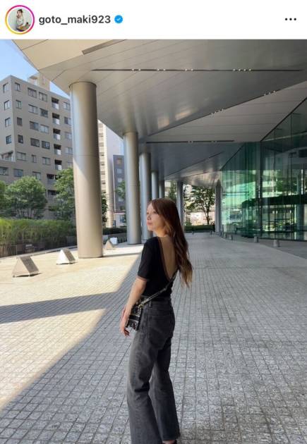 「背中綺麗!!」後藤真希、バックスタイルが大胆なTシャツコーデに絶賛の声「ドキッとしちゃう」サムネイル画像!