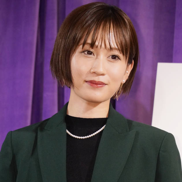 前田敦子、島田晴香とパシャリ！元AKB48の仲良しSHOTにファンほっこり「笑顔がサイコー」「微笑ましい」サムネイル画像!
