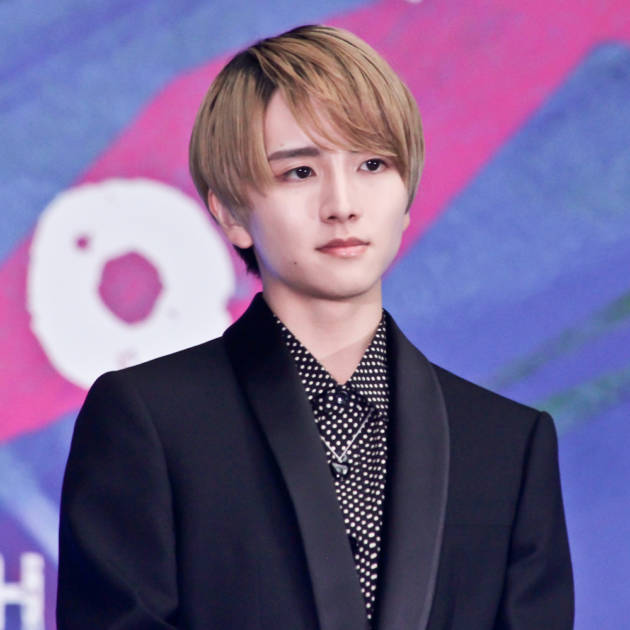 板垣李光人、アニメ映画の主演声優に！笑顔の報告SHOTに反響「お写真可愛すぎ」「絶対見ます！」サムネイル画像!