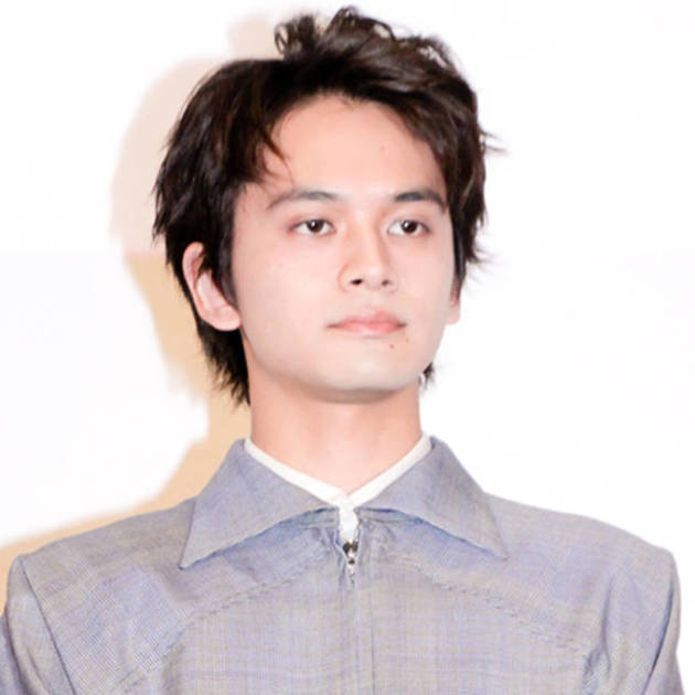 北村匠海『あんぱん』“嵩”役で見せる繊細な芝居に称賛の声！視聴者の心に沁みる魅力に迫るサムネイル画像!