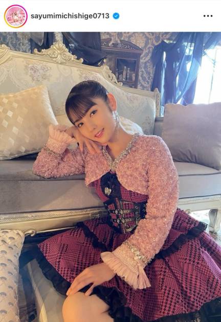 芸能界引退間近の道重さゆみ、ラブリーなピンク衣装SHOTにファン悶絶「目が幸せ」「可愛すぎる」サムネイル画像!