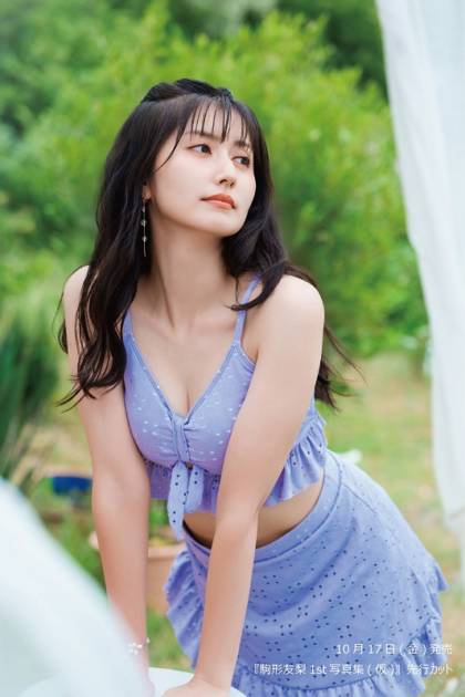 声優・駒形友梨、ほっそり美ボディ際立つ肌見せSHOT！初の写真集で水着撮影にも挑戦サムネイル画像!