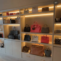 板野友美、豪華な新居を公開＆夫婦の金銭事情などを明かす「すべて半分ずつ」「お互いに支え合って頑張る」