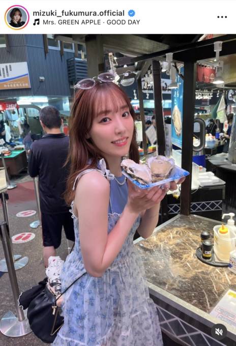 譜久村聖、ほっそり美脚がチラリ！母との金沢旅の思い出SHOTに反響「お嬢様の優雅な休日」「どこにいてもお美しい」