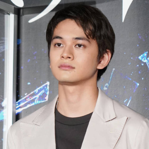 北村匠海、小栗旬とのプライベートのやりとり明かす「スタンプ1個なんですよ」サムネイル画像!