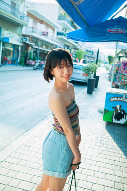 藤崎ゆみあ、美肩＆デコルテ際立つヘルシー肌見せSHOT披露！“美少女感”あふれるカットにドキドキサムネイル画像!