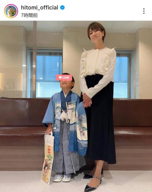hitomi、袴姿の5歳三男とパシャリ！七五三SHOT公開「しかしおっきくなったな～」サムネイル画像!