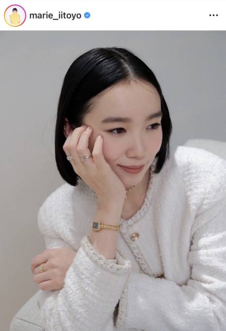 飯豊まりえ、透明感あふれる笑顔SHOTにファンうっとり「美肌」「最高に美しい」