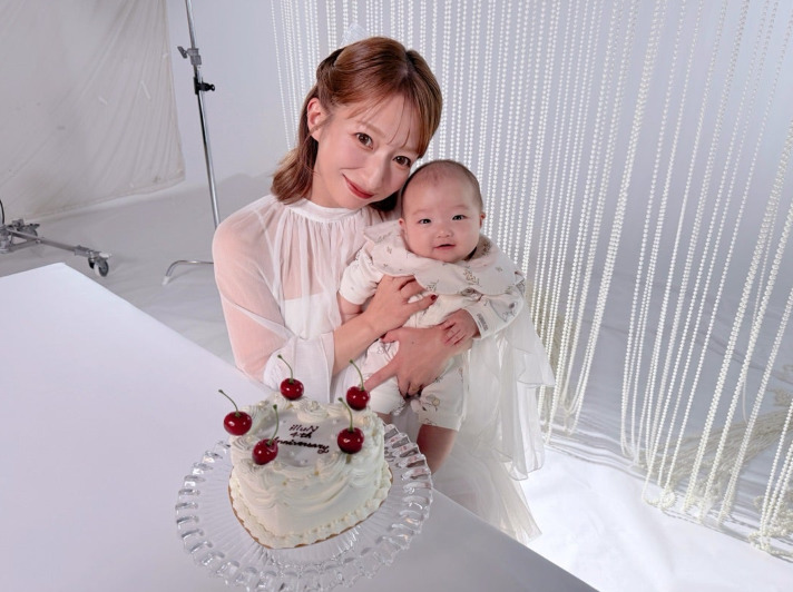 辻希美、次女と撮影現場でパシャリ「いい子だったから助かったぁ」「皆に感謝です」サムネイル画像!