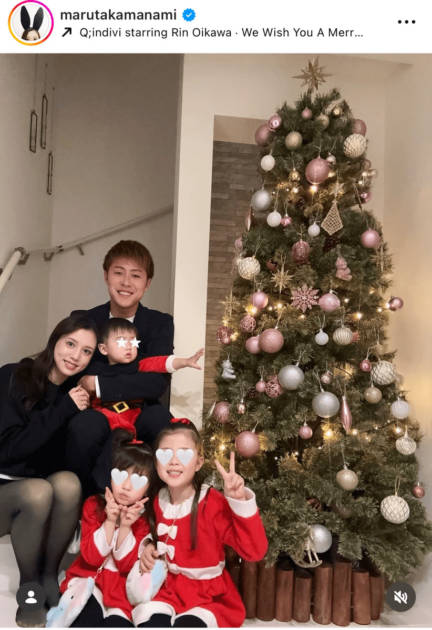 丸高愛実、夫・柿谷曜一朗＆3人の子供とパシャリ！クリスマスSHOT披露「喜ぶ姿が見られて幸せ」サムネイル画像!