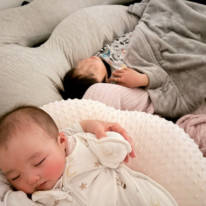 「可愛すぎて」辻希美、生後5ヶ月次女の成長にしみじみ「寝癖がつく時代がやってきました」