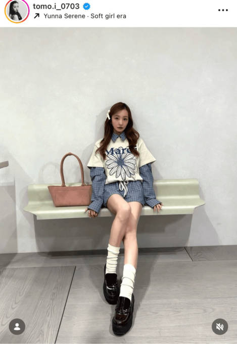 板野友美、ほっそり美脚際立つセットアップSHOTに絶賛の声「スタイル良すぎ」「似合ってる！」