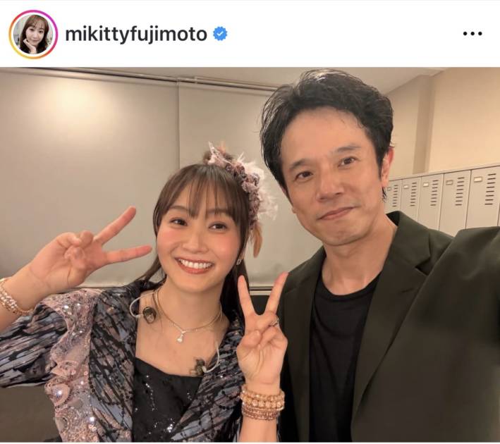 藤本美貴、ライブにも参加！夫・庄司智春との笑顔2SHOTに反響「らぶらぶ」「最高なご夫婦」サムネイル画像!