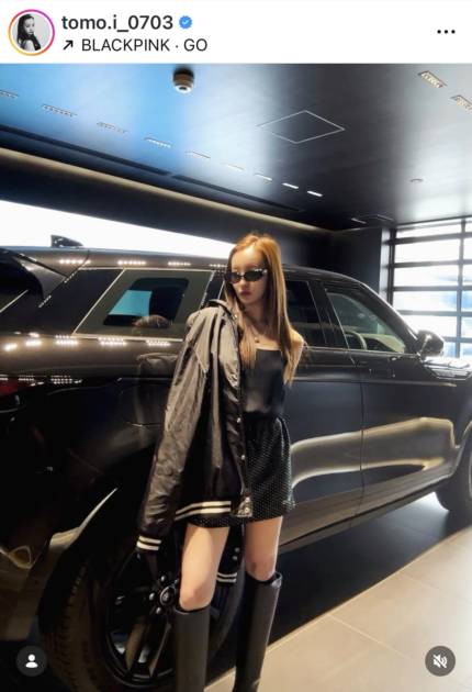 板野友美、クールな“新車”お披露目SHOTに反響「素敵な内装」「最高にかっこいい」サムネイル画像!