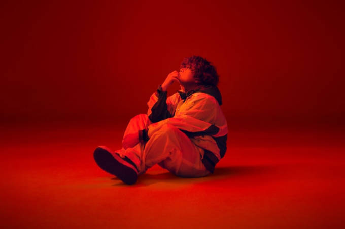 Vaundy、北村匠海主演の月9ドラマ『サバ缶、宇宙へ行く』主題歌に決定｜『熱闘甲子園』テーマソングも担当