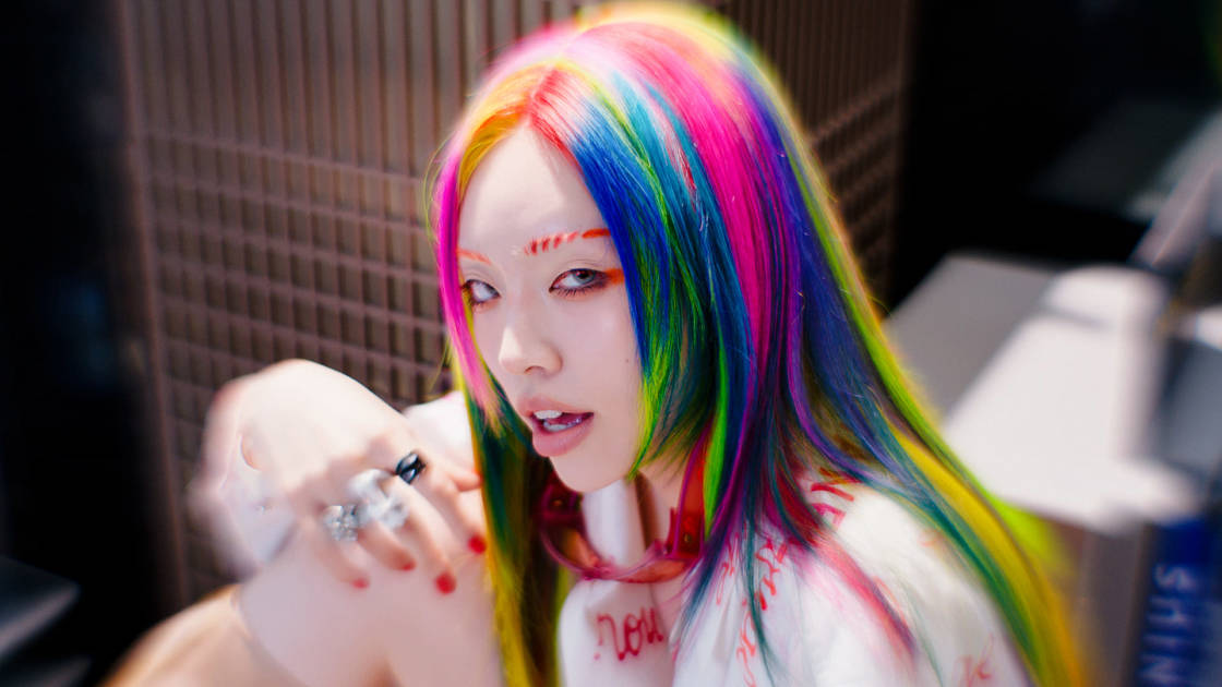 ちゃんみな、ツアーで話題の楽曲「FLIP FLAP」MV公開で反響｜10周年イヤーに勢いサムネイル画像!