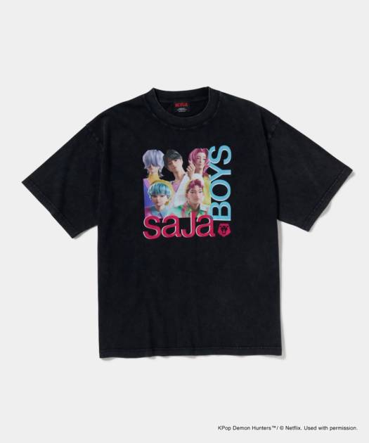 「KPOPガールズ! デーモン・ハンターズ」Saja Boys Tee／Size S-XL／Price￥8,800（税込）