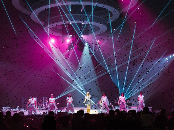 幾田りら、3年ぶりのソロツアー『幾田りら LIVE TOUR 2026 “Laugh”』開幕｜ソウル公演では豪華ゲストが登場