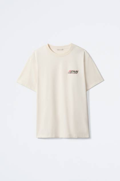 ロゴバッジリラックス T シャツ ¥13,200 - (税込)
