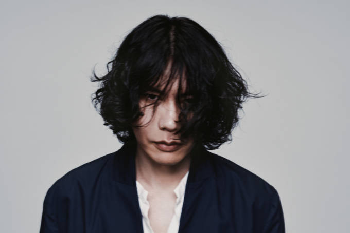 米津玄師、新曲「夜鷹」が映画『キングダム 魂の決戦』主題歌に決定。最新予告映像に絶賛の声