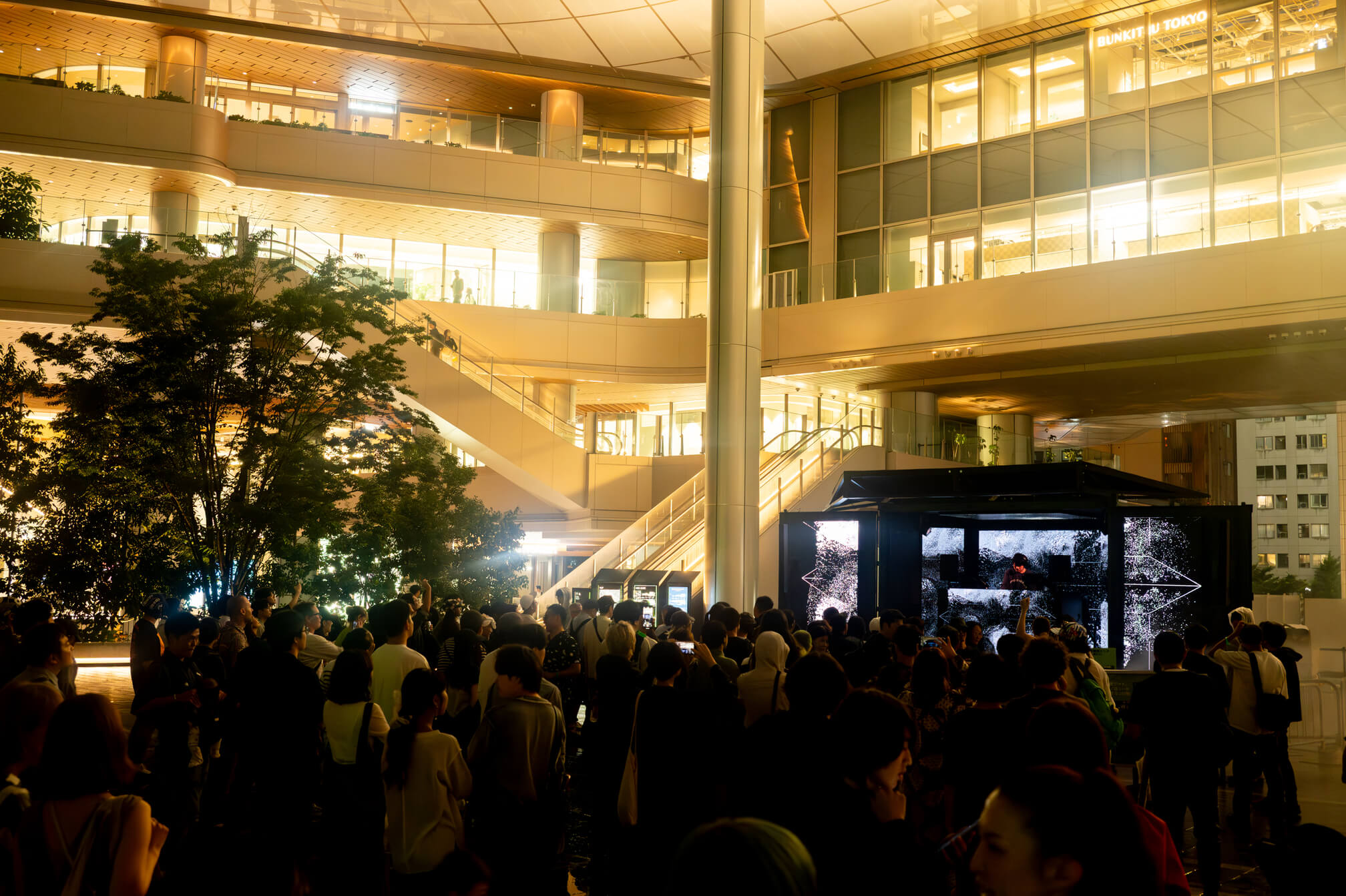 『NU Festival』が提案した街中×音楽の可能性。TAKANAWA GATEWAY CITYが音楽に満たされるメイン画像